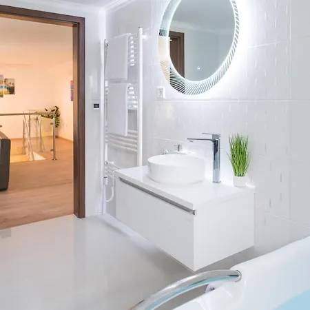 Apartament Eternity Apartmanhaz Keszthely