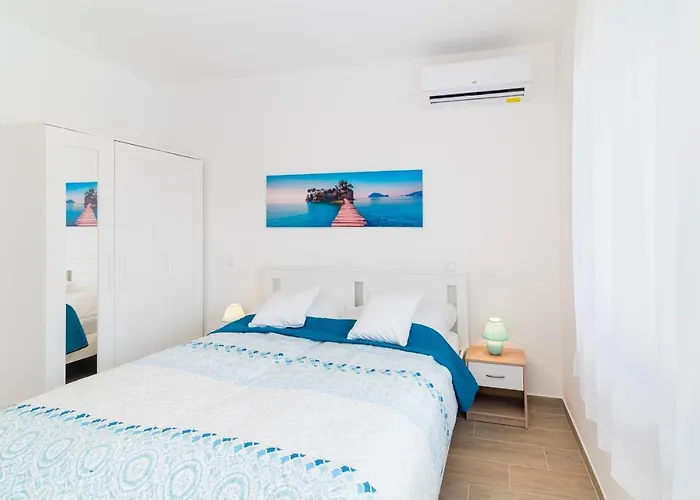 Eternity Apartmanhaz شقة *
