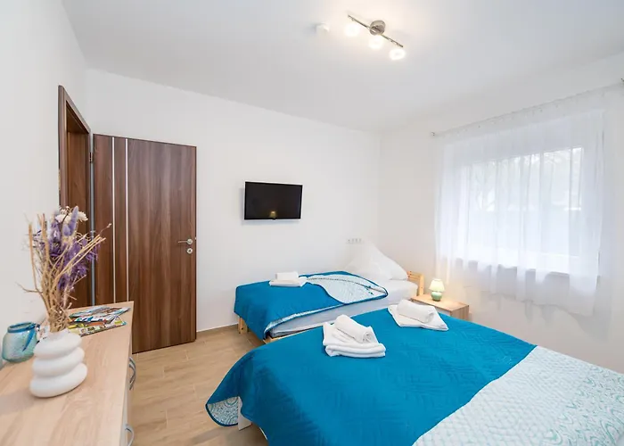 Eternity Apartmanhaz شقة كيستاي